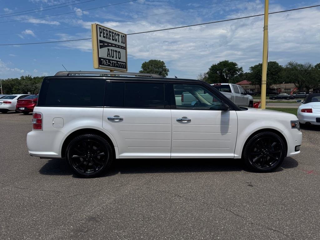 Used 2018 Ford Flex Limited w/ Equipment Group 301A AWD/4WD image 4