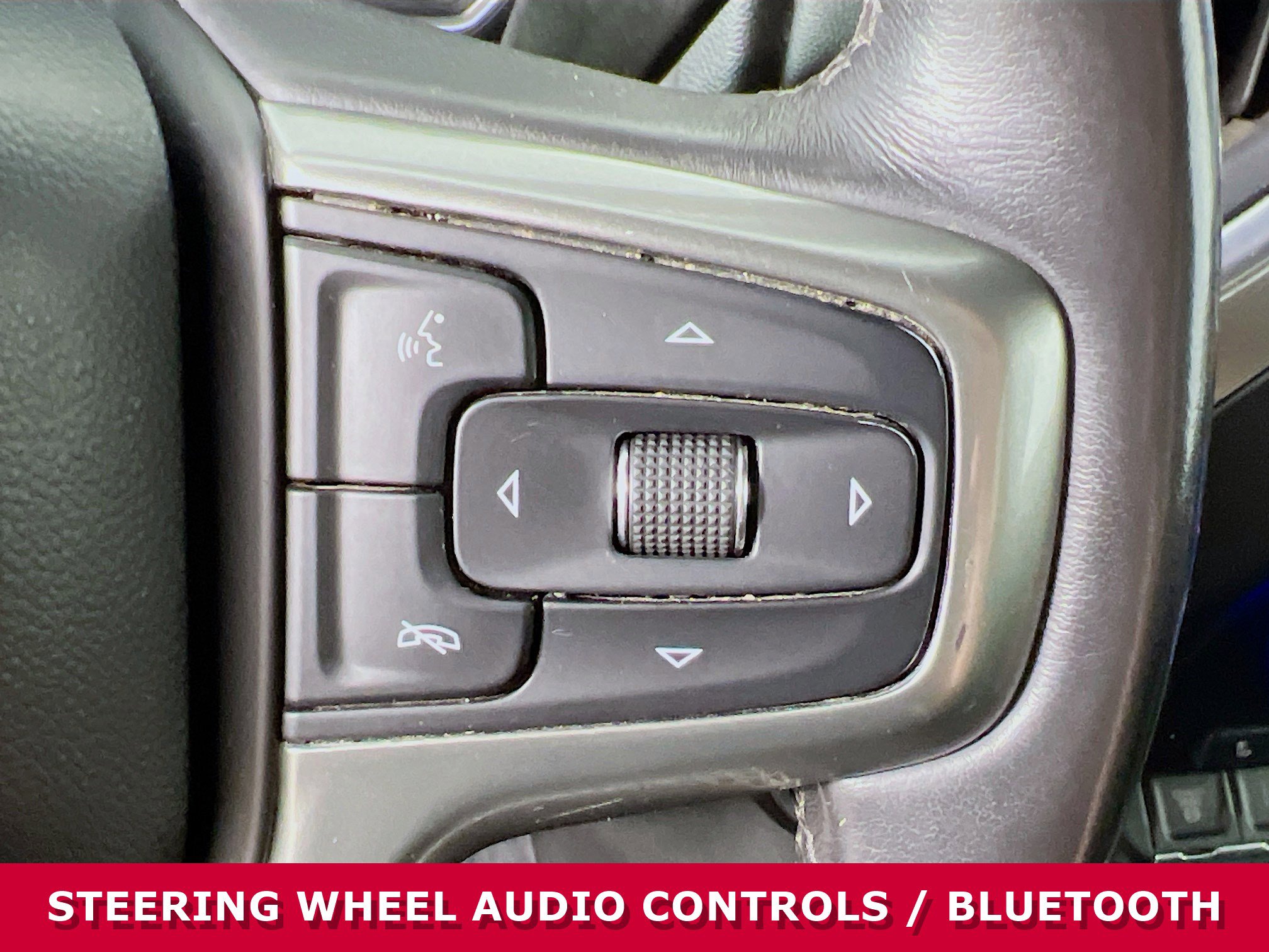 Used 2020 Chevrolet Silverado 3500 LTZ w/ LTZ Premium Package image 16