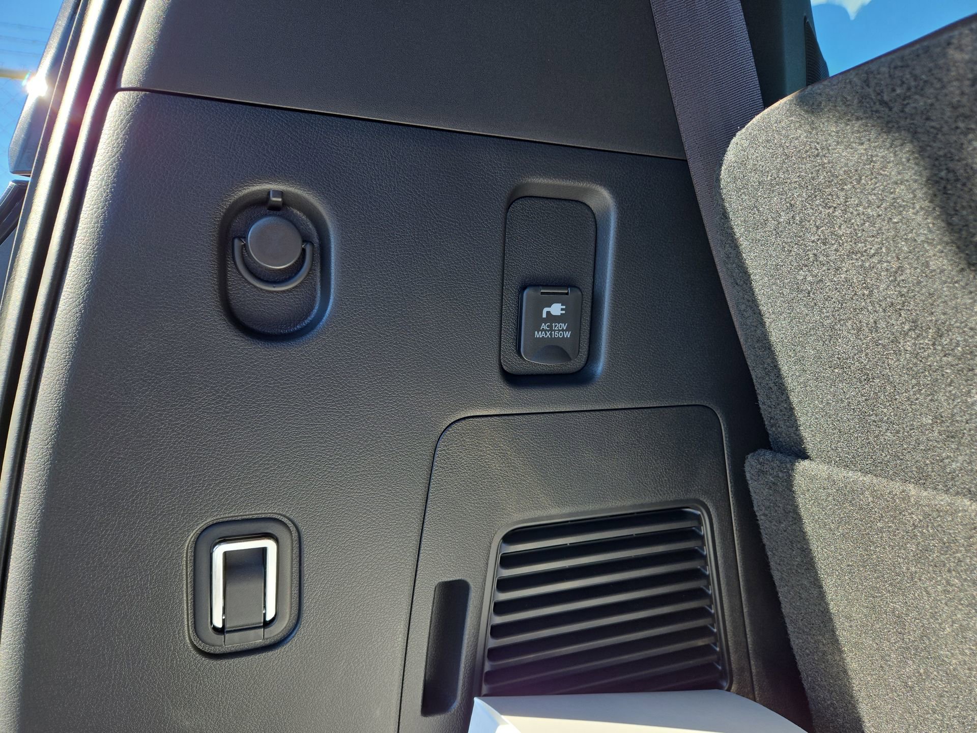 New 2026 Nissan Armada Platinum image 44