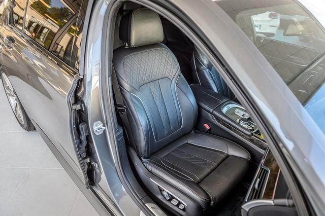Used 2016 BMW 740i image 45