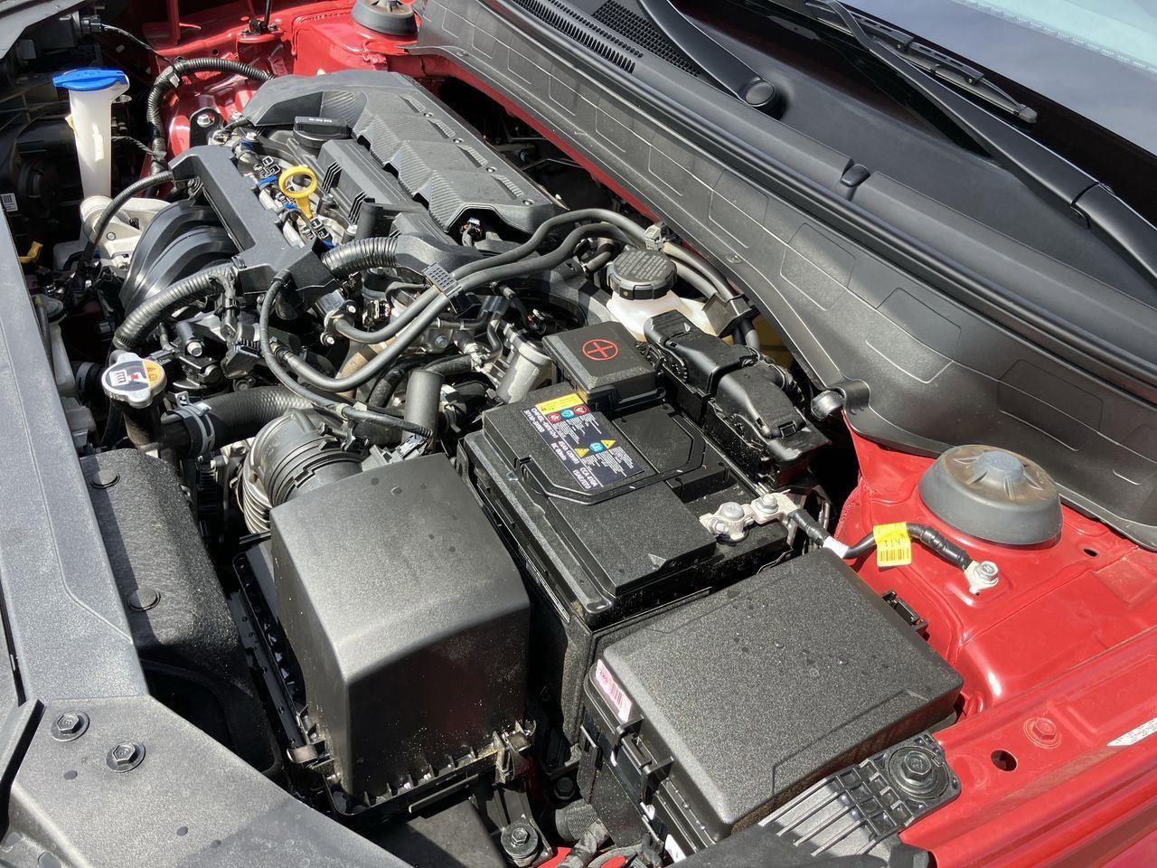 Used 2024 Hyundai Venue SEL FWD image 34