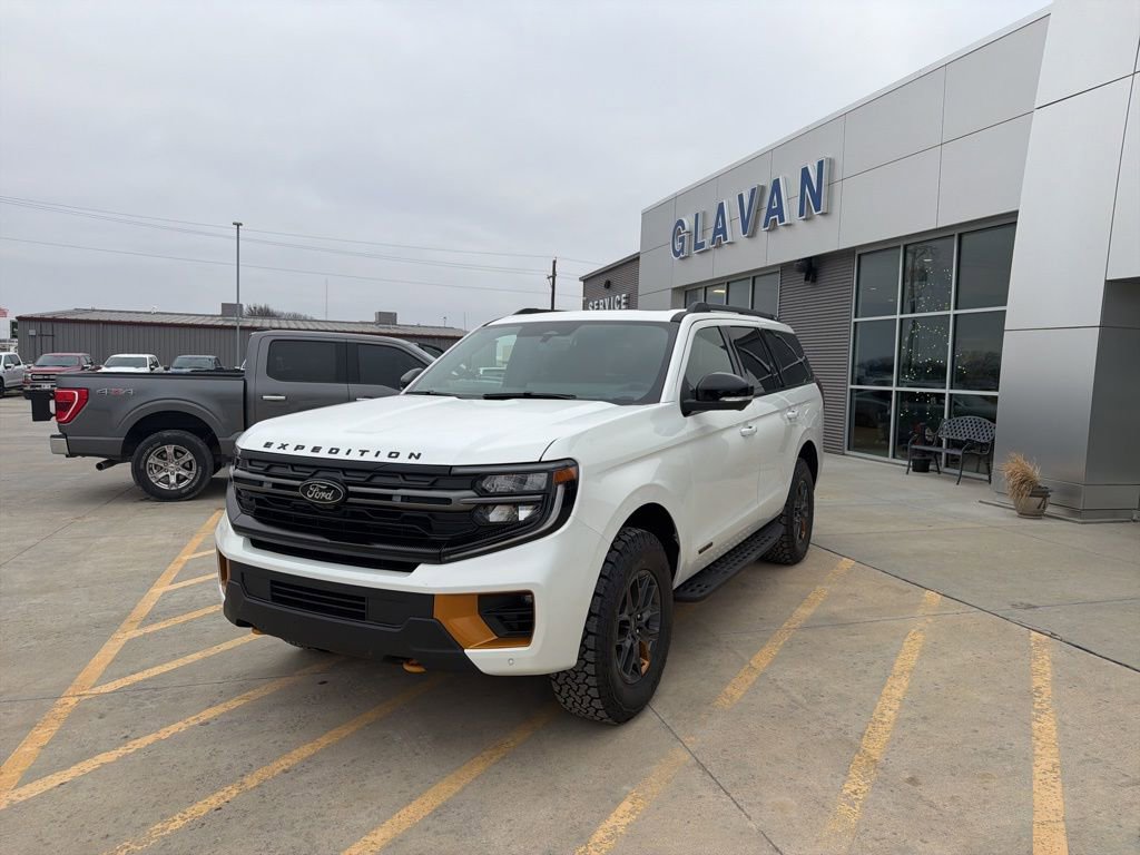 New 2025 Ford Expedition Tremor image 3