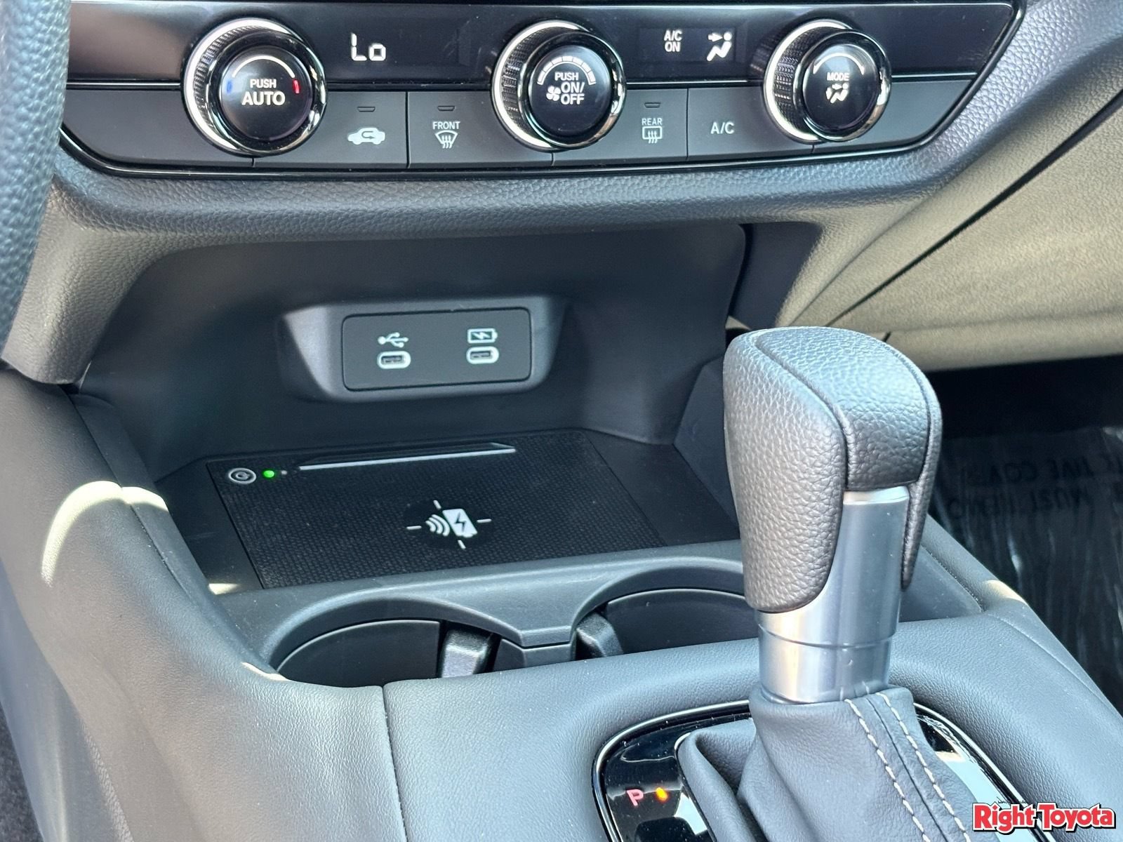 Used 2027 Honda HR-V LX image 29