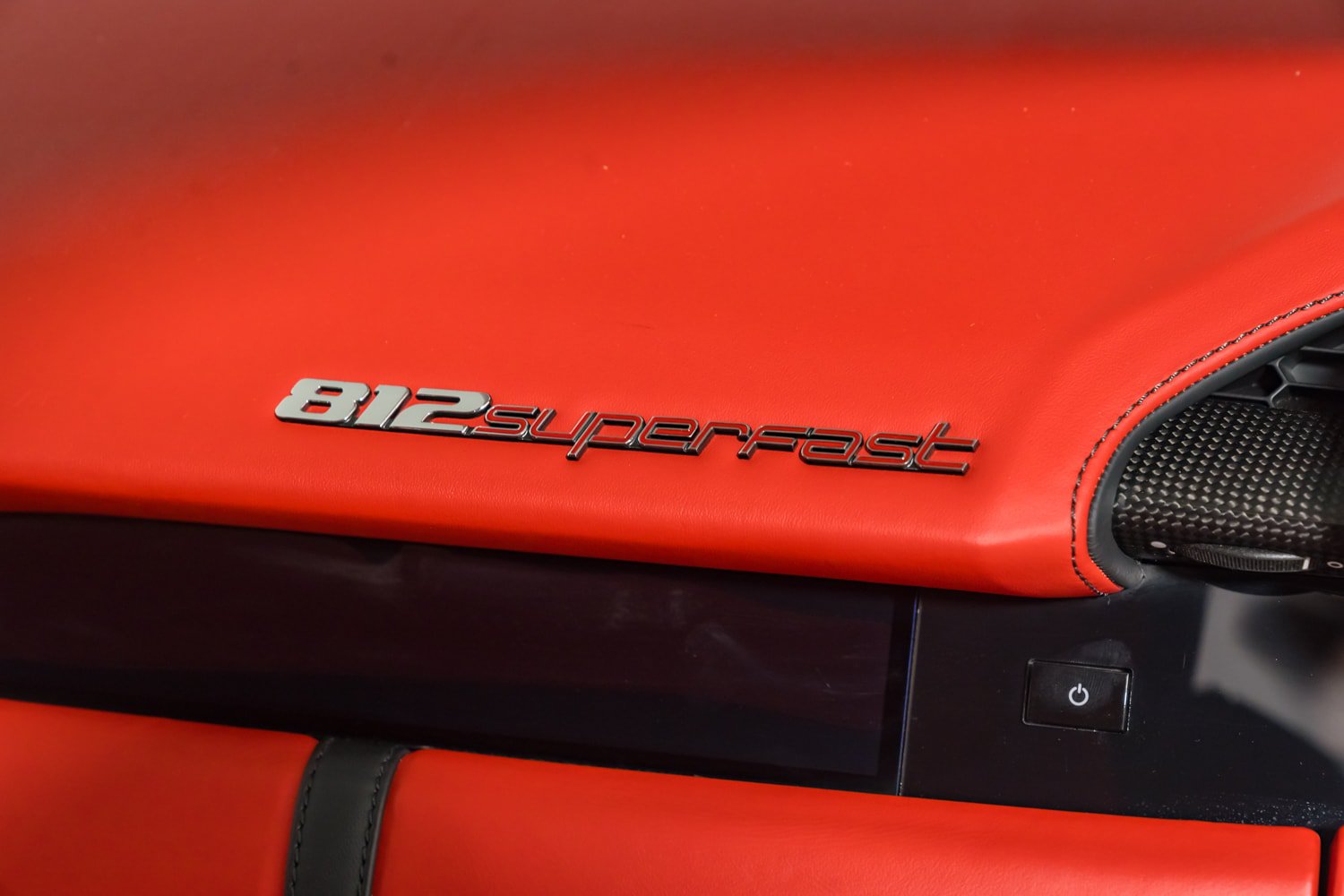 Used 2018 Ferrari 812 Superfast RWD image 30