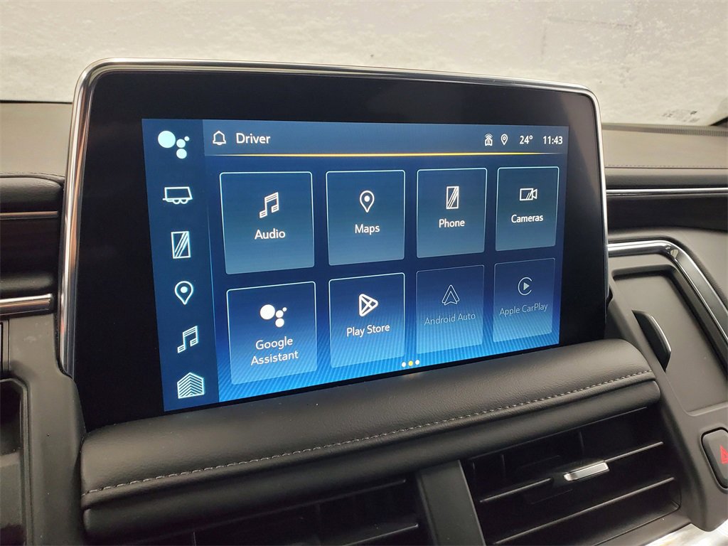 Used 2023 Chevrolet Suburban Z71 w/ Luxury Package image 24