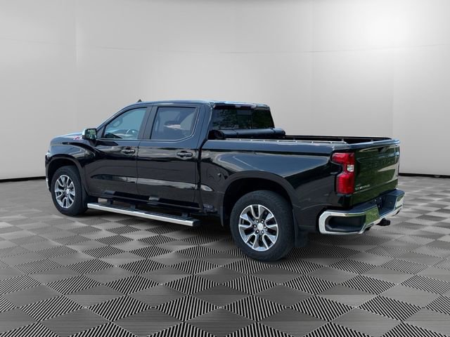 Certified 2022 Chevrolet Silverado 1500 LT AWD/4WD image 3