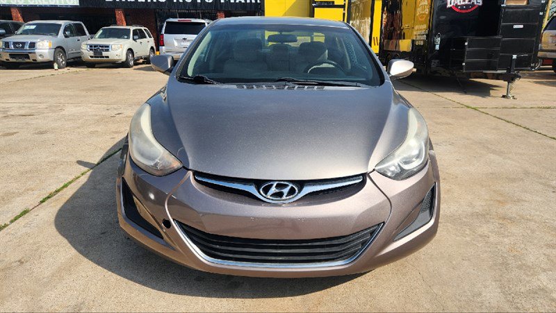 Used 2014 Hyundai Elantra SE image 6