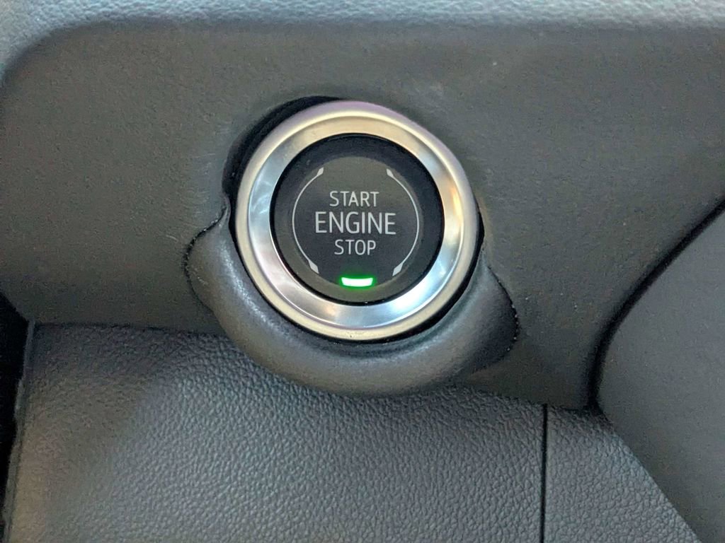 Used 2025 Chevrolet Tahoe LT AWD/4WD image 29