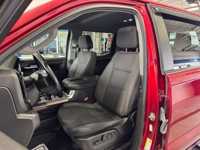 Used 2022 Chevrolet Silverado 1500 LT Trail Boss w/ Convenience Package II AWD/4WD image 25