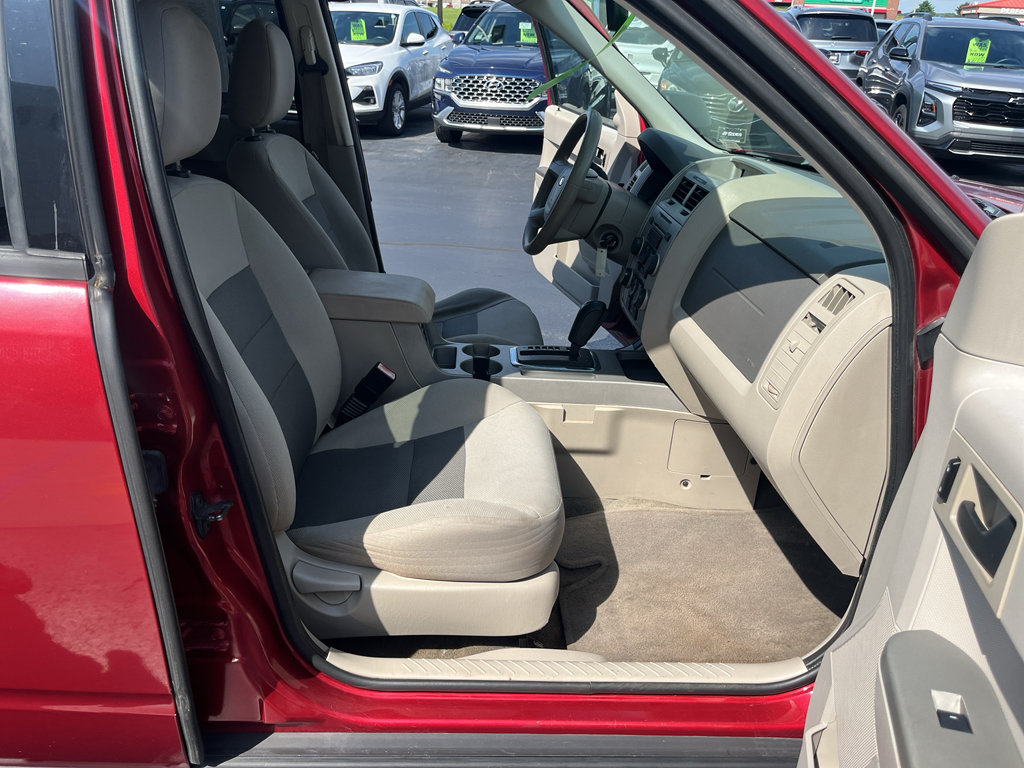 Used 2008 Ford Escape XLT AWD/4WD image 30
