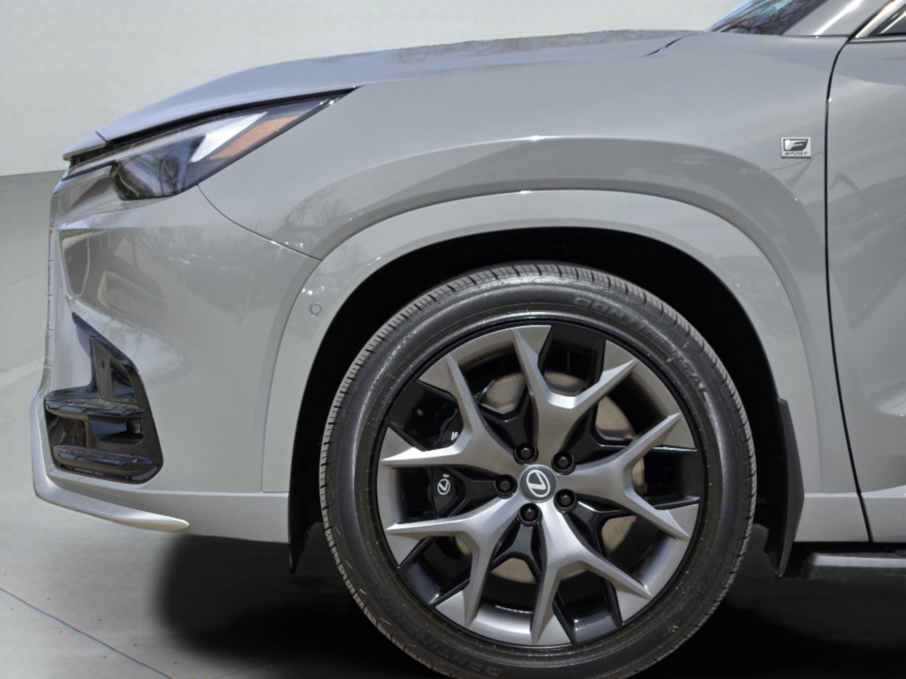 New 2026 Lexus TX 500h AWD image 7