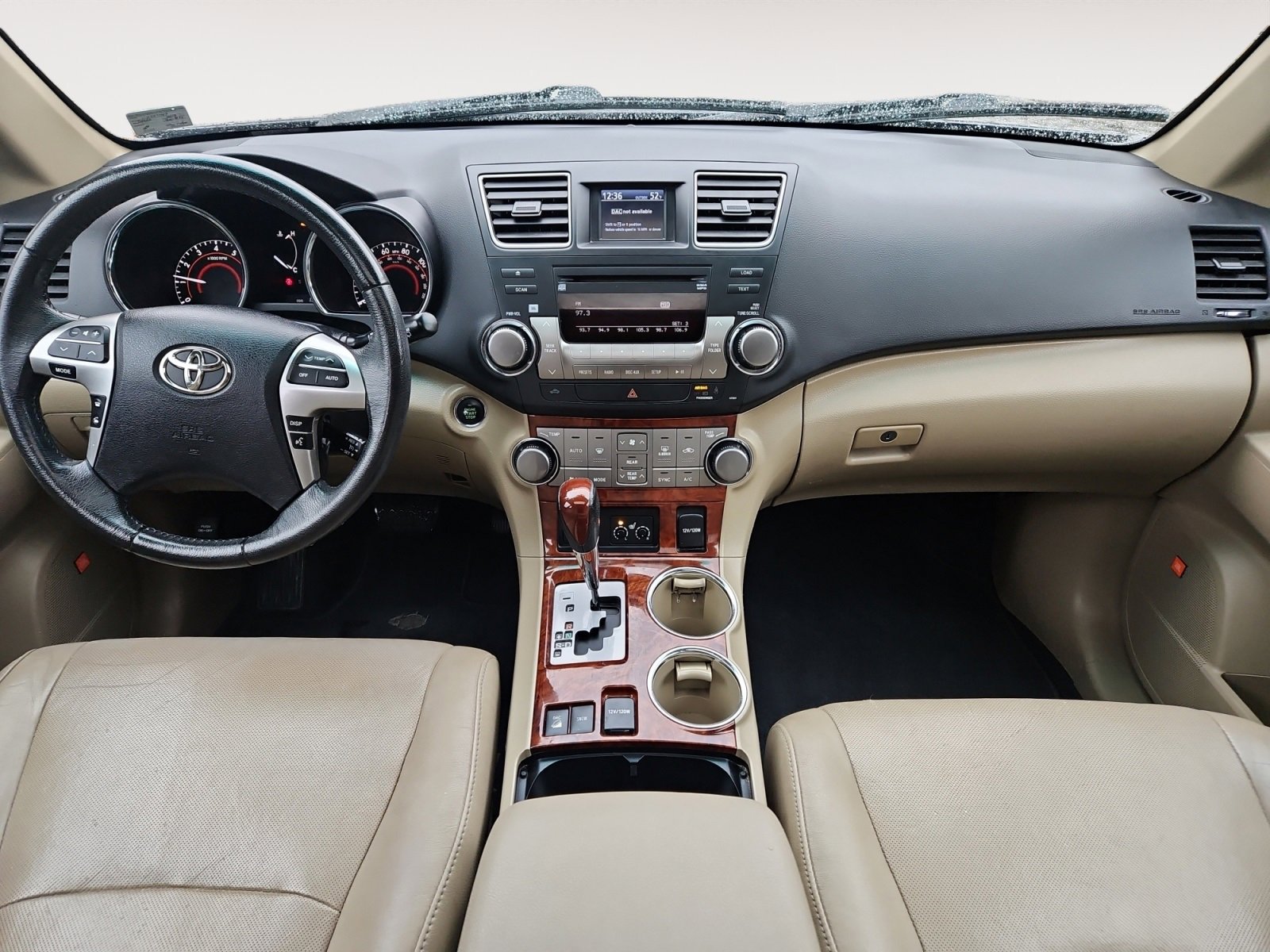 Used 2012 Toyota Highlander Limited image 10