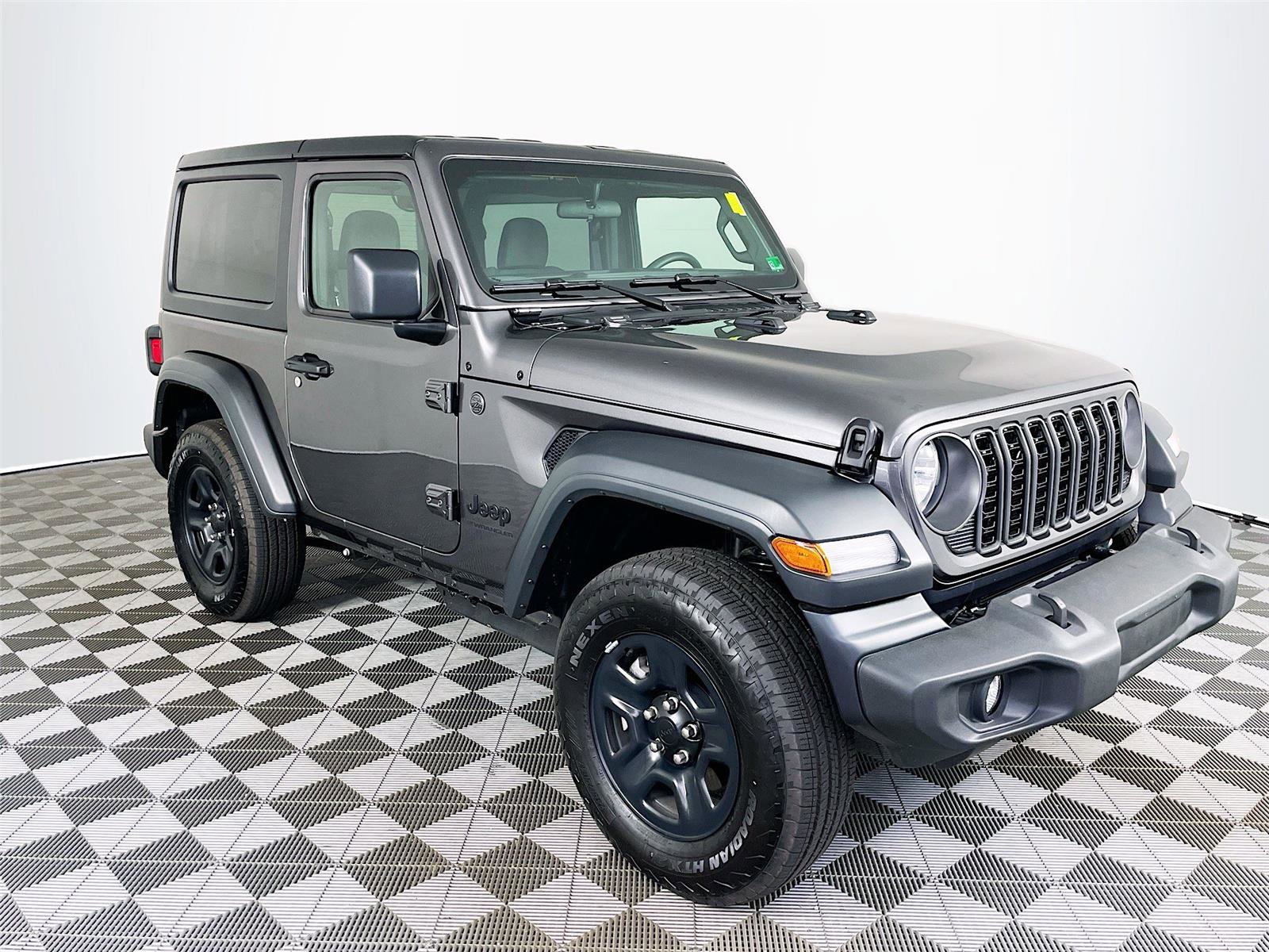 Used 2026 Jeep Wrangler Sport AWD/4WD image 1