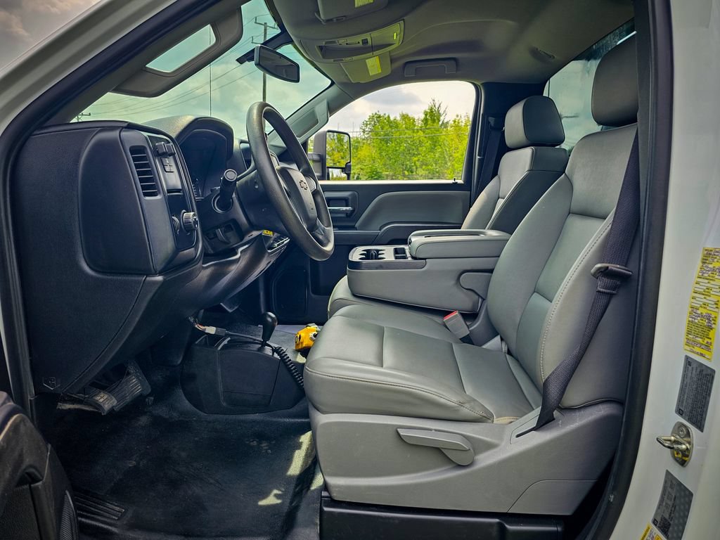 Used 2018 Chevrolet Silverado 3500 W/T w/ WT Convenience Package AWD/4WD image 16