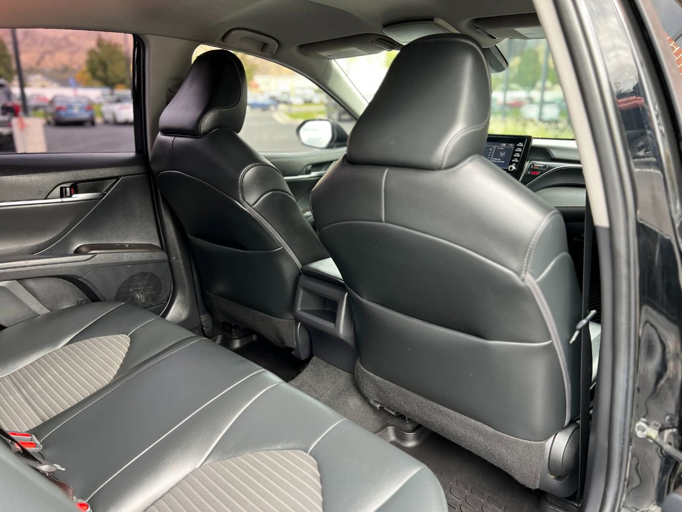 Used 2021 Toyota Camry SE image 26