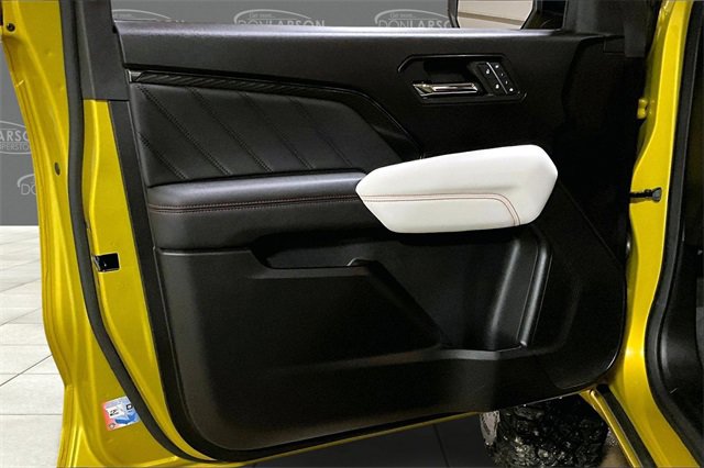 Certified 2024 GMC Canyon AT4X image 12