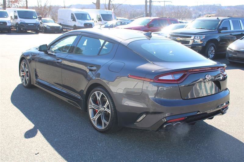 Used 2019 Kia Stinger GT2 image 6
