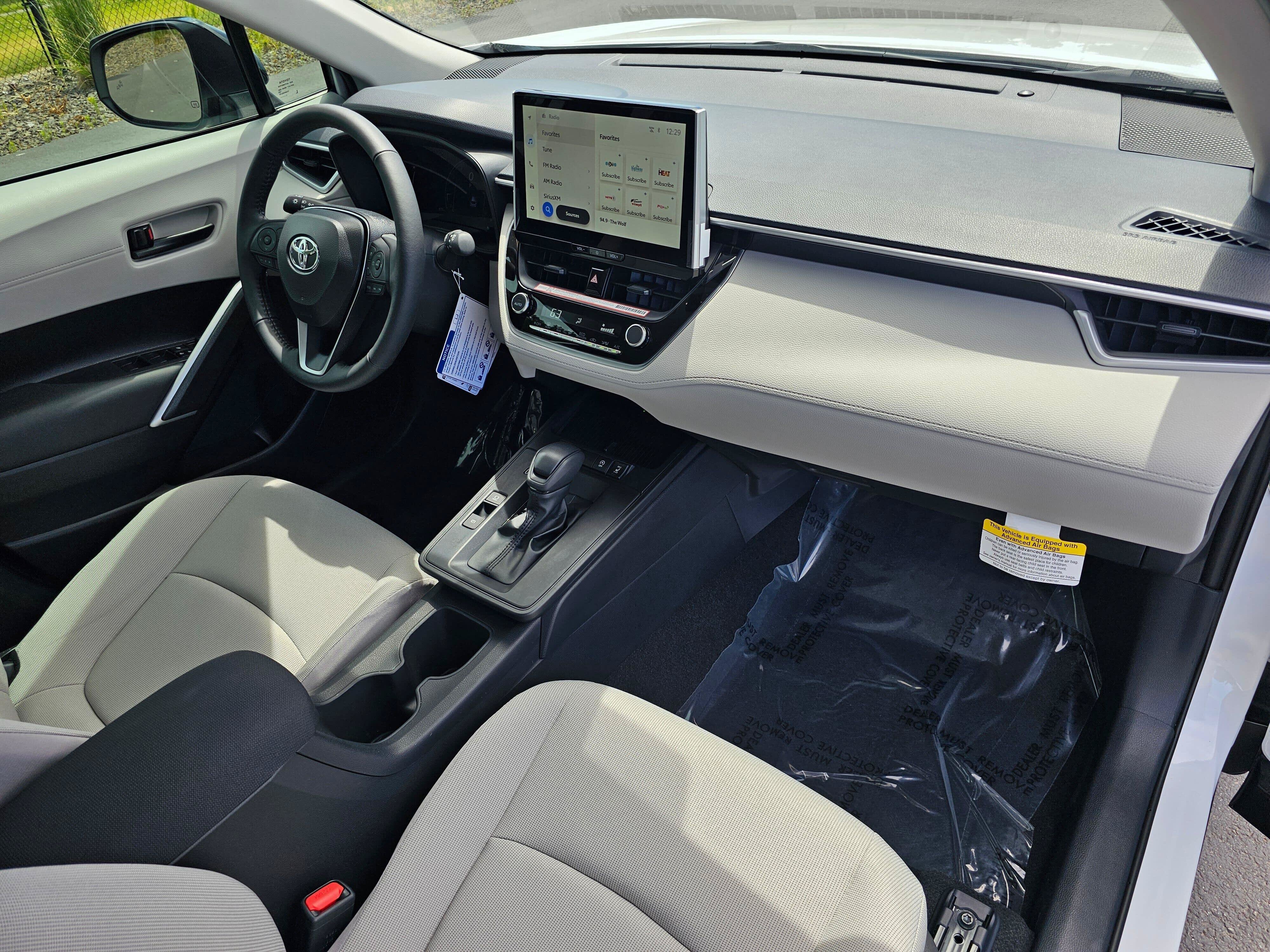 Used 2026 Toyota Corolla Cross LE w/ Moonroof Package AWD/4WD image 11