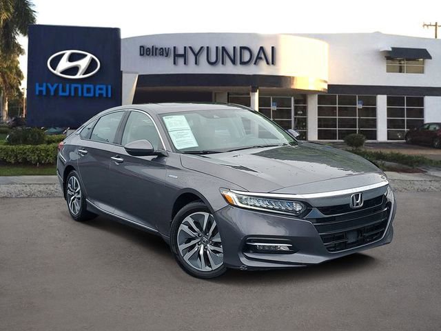 Used 2018 Honda Accord Touring image 1