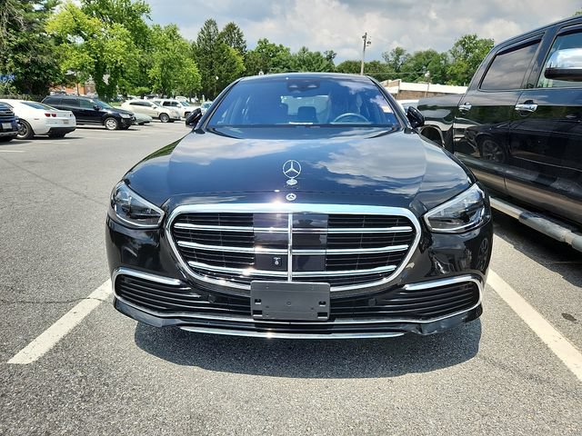 Used 2023 Mercedes-Benz S 500 4MATIC w/ Warmth & Comfort Package image 2