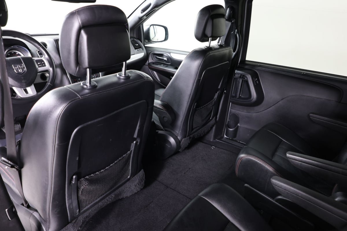 Used 2019 Dodge Grand Caravan GT FWD image 46