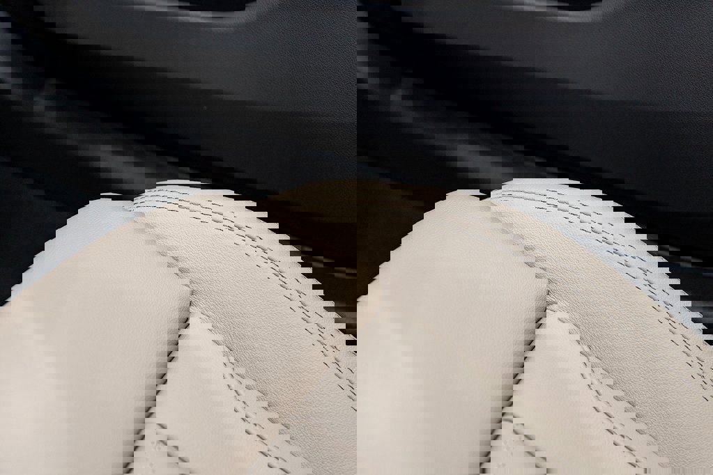 Used 2026 BMW 330i xDrive Sedan w/ Premium Package AWD/4WD image 22