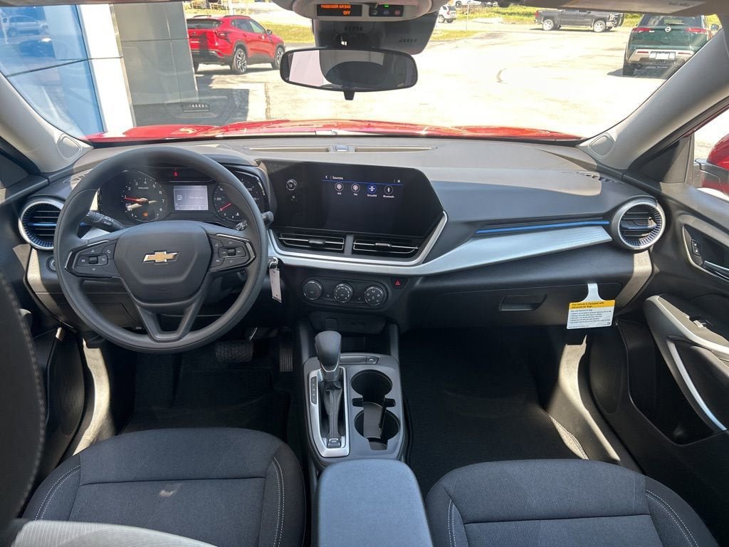 New 2026 Chevrolet Trax LS image 13