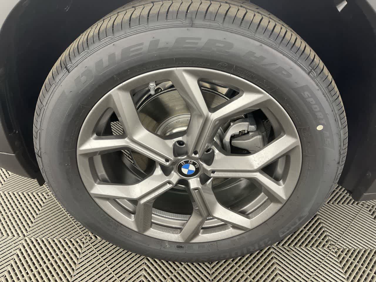 Certified 2024 BMW X3 xDrive30i w/ Convenience Package AWD/4WD image 8