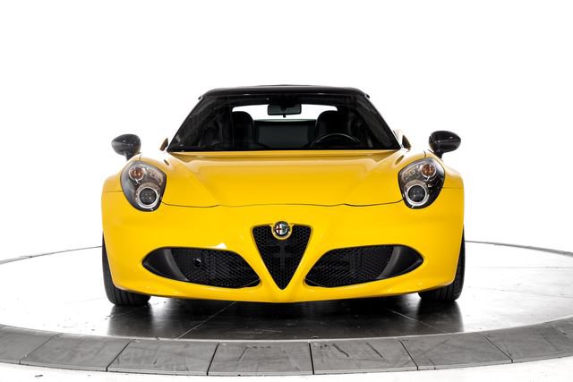 Used 2016 Alfa Romeo 4C Spider w/ Spider Track Package 4 RWD image 11