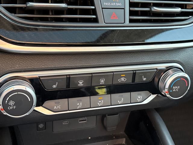 Certified 2023 Nissan Altima 2.5 SR w/ SR Premium Package image 17