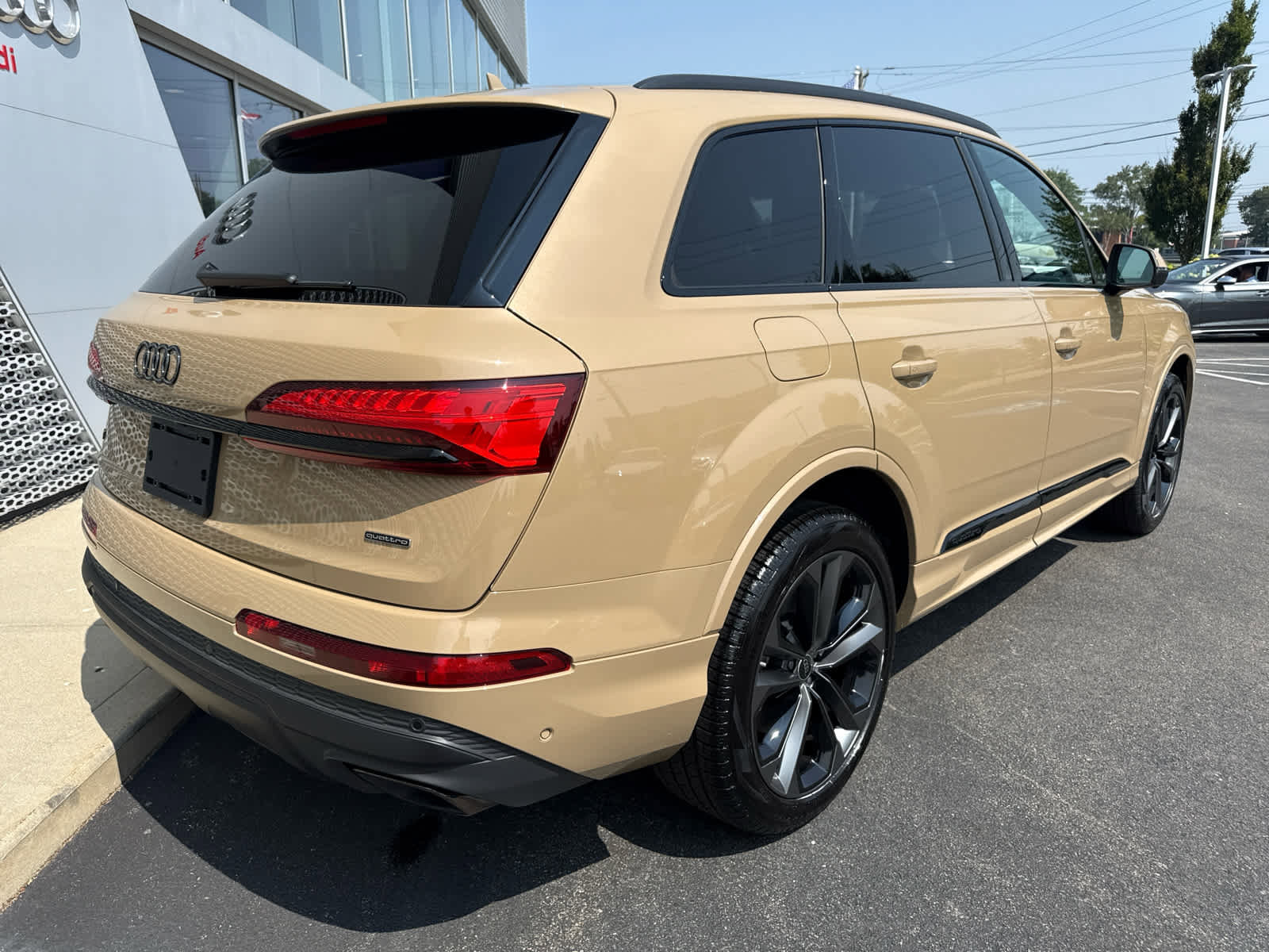 New 2025 Audi Q7 3.0T Premium Plus image 8