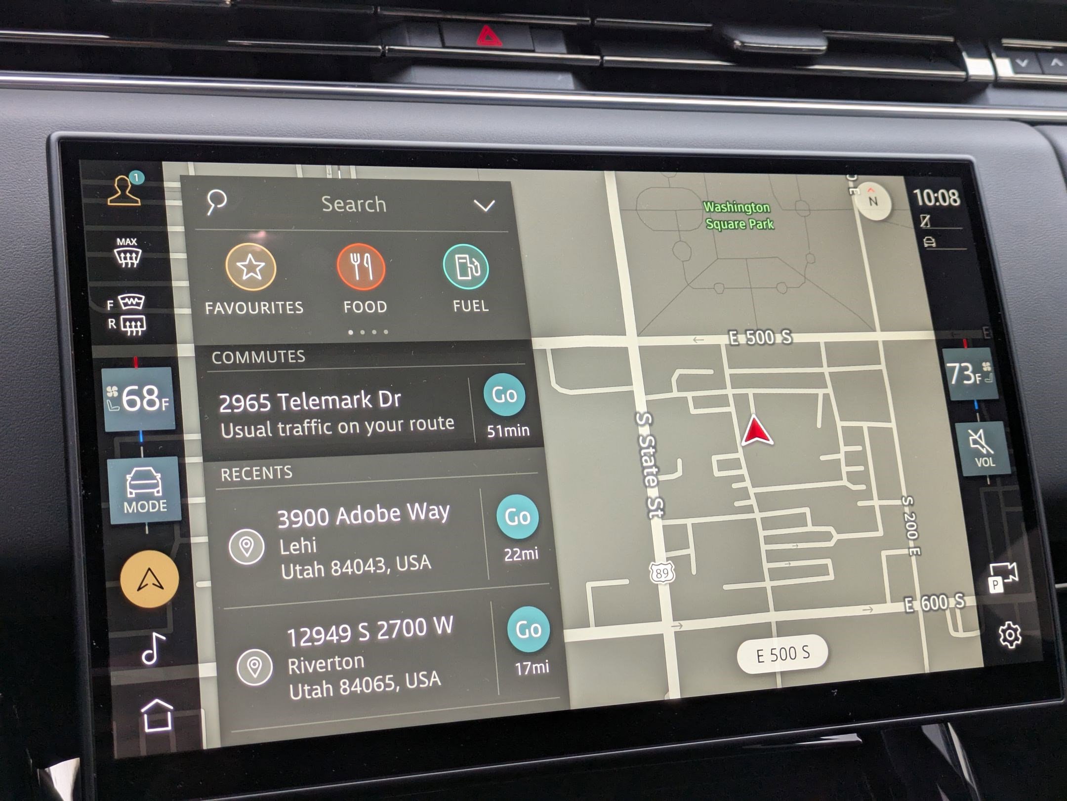 Used 2025 Land Rover Range Rover Sport image 24