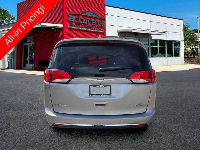 Used 2019 Chrysler Pacifica Limited FWD image 4