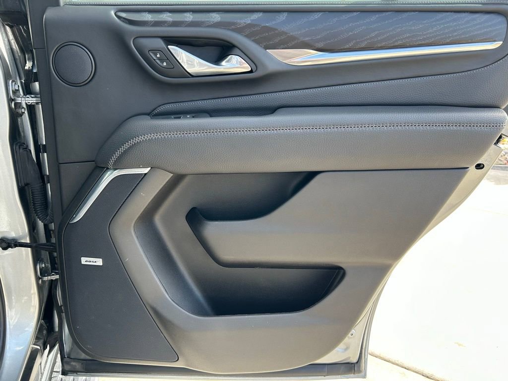 Used 2023 GMC Yukon Denali w/ Denali Reserve Package AWD/4WD image 28