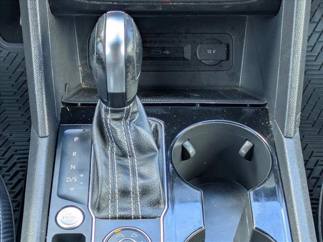 Used 2021 Volkswagen Atlas Cross Sport SEL image 12