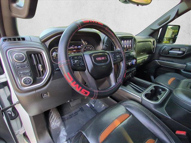 Used 2021 GMC Sierra 2500 AT4 w/ AT4 Premium Plus Package AWD/4WD image 10