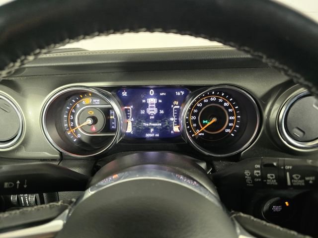 Used 2022 Jeep Wrangler Unlimited Sahara w/ Cold Weather Group image 11