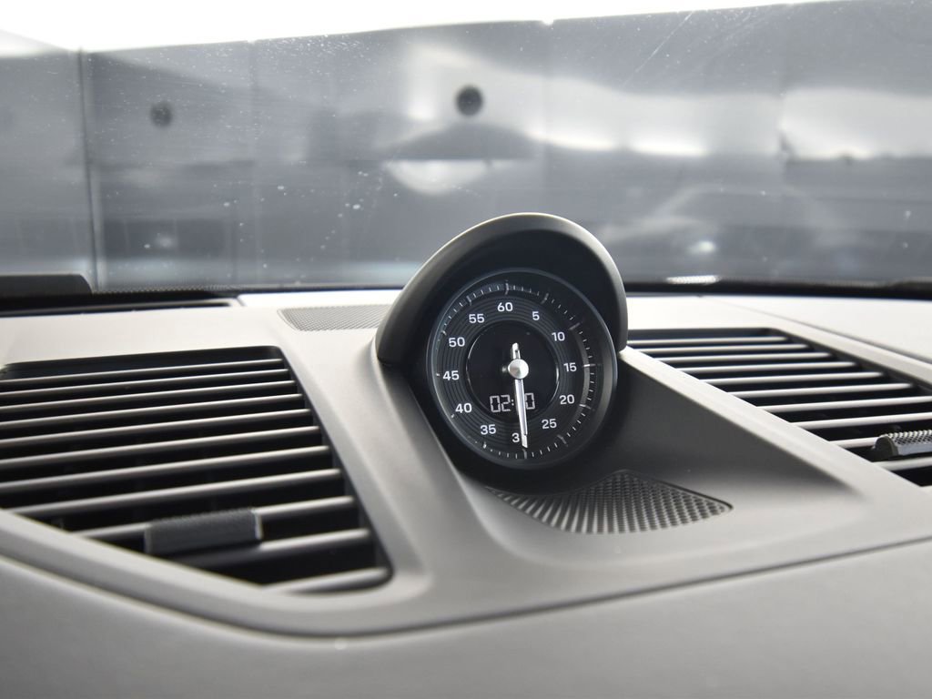 Used 2024 Porsche 911 Carrera GTS image 38