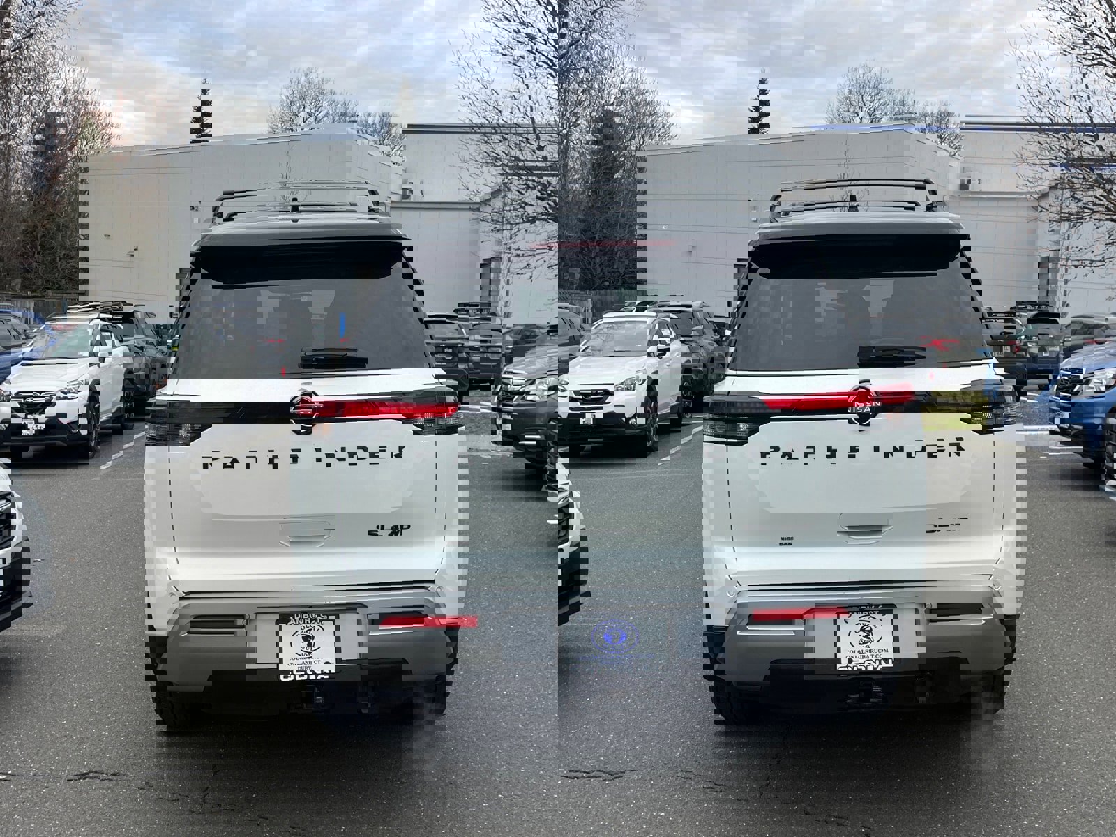 Used 2023 Nissan Pathfinder SL w/ SL Premium Package image 4