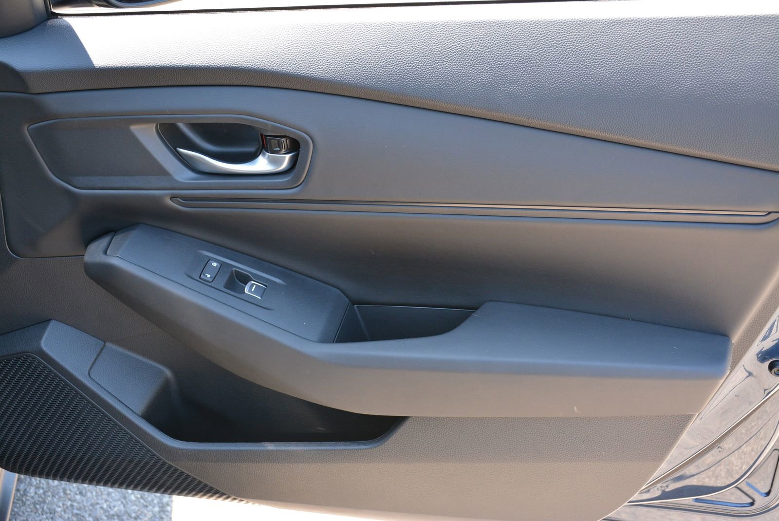 Used 2025 Honda Accord SE image 19
