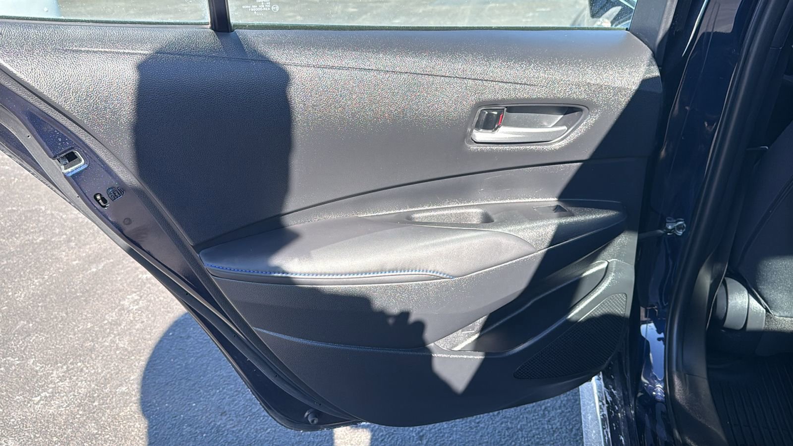 Certified 2022 Toyota Corolla SE w/ SE Premium Package image 18