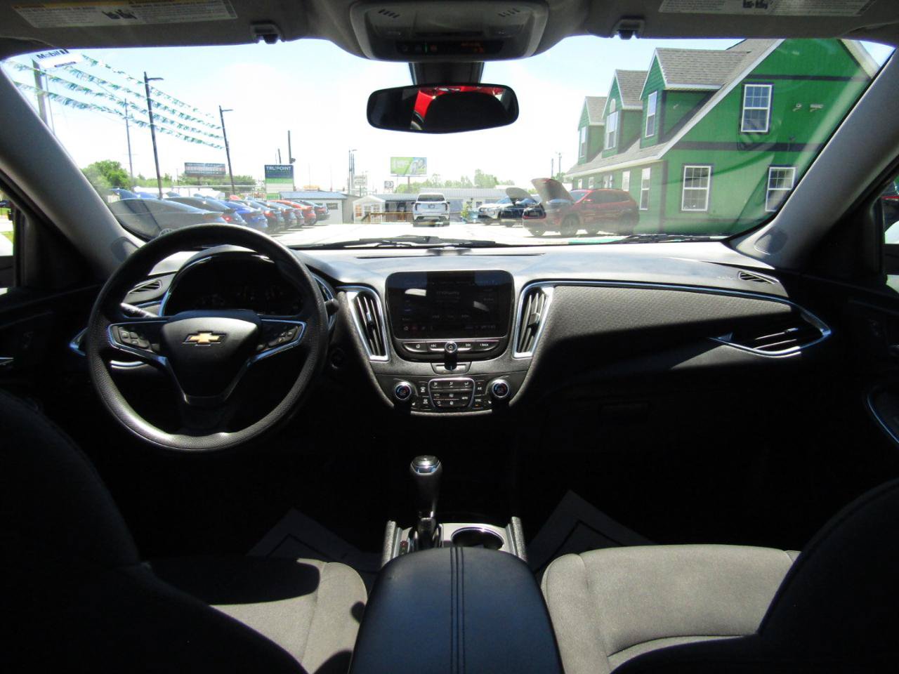 Used 2020 Chevrolet Malibu LT FWD image 13