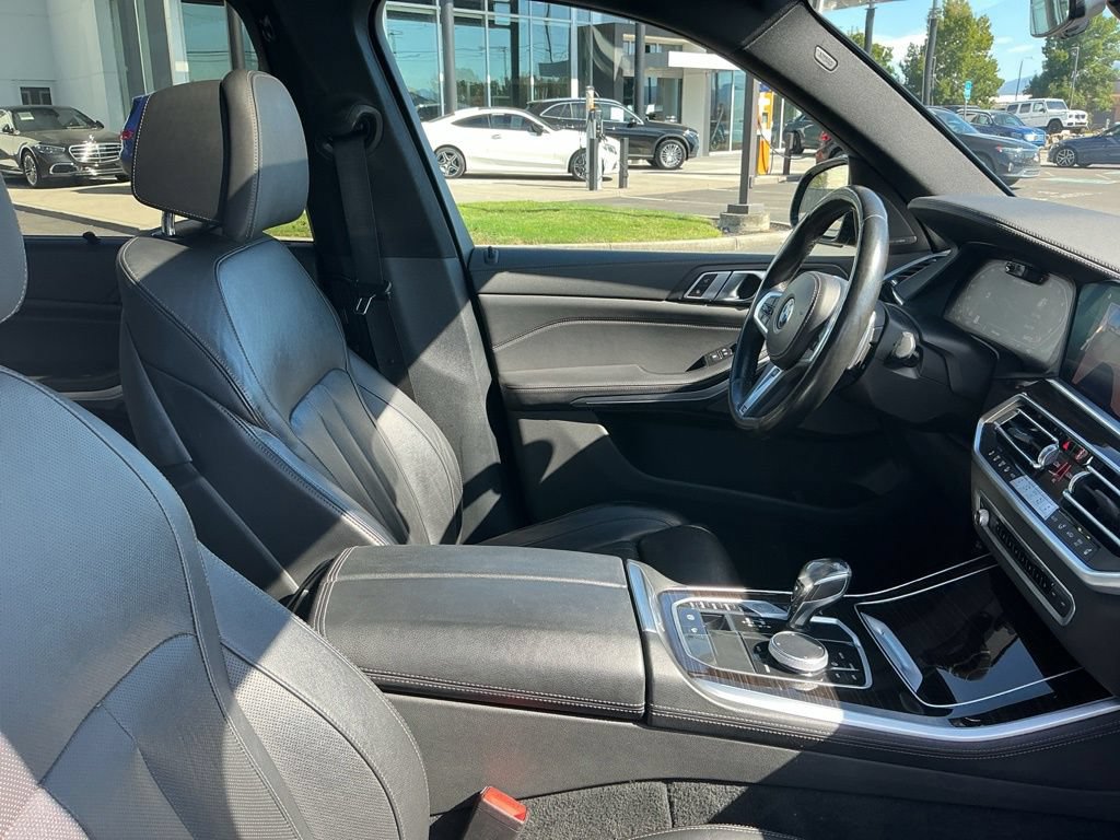 Used 2020 BMW X5 M50i w/ Executive Package AWD/4WD image 19