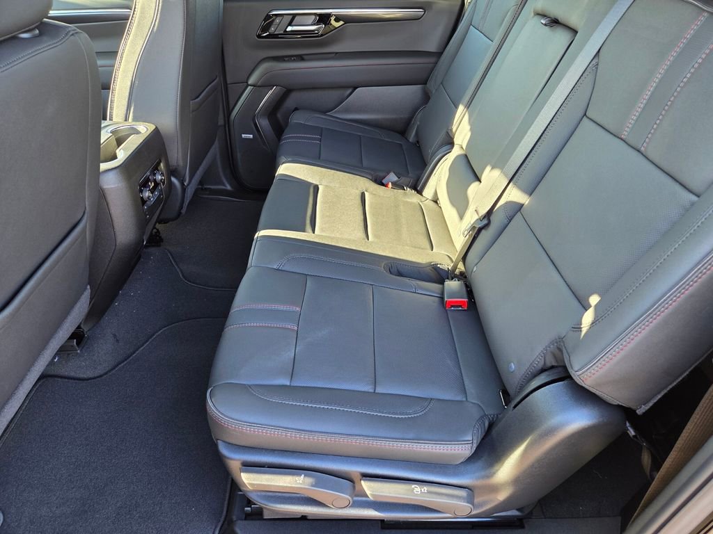 New 2026 Chevrolet Suburban RST w/ Comfort Package image 7