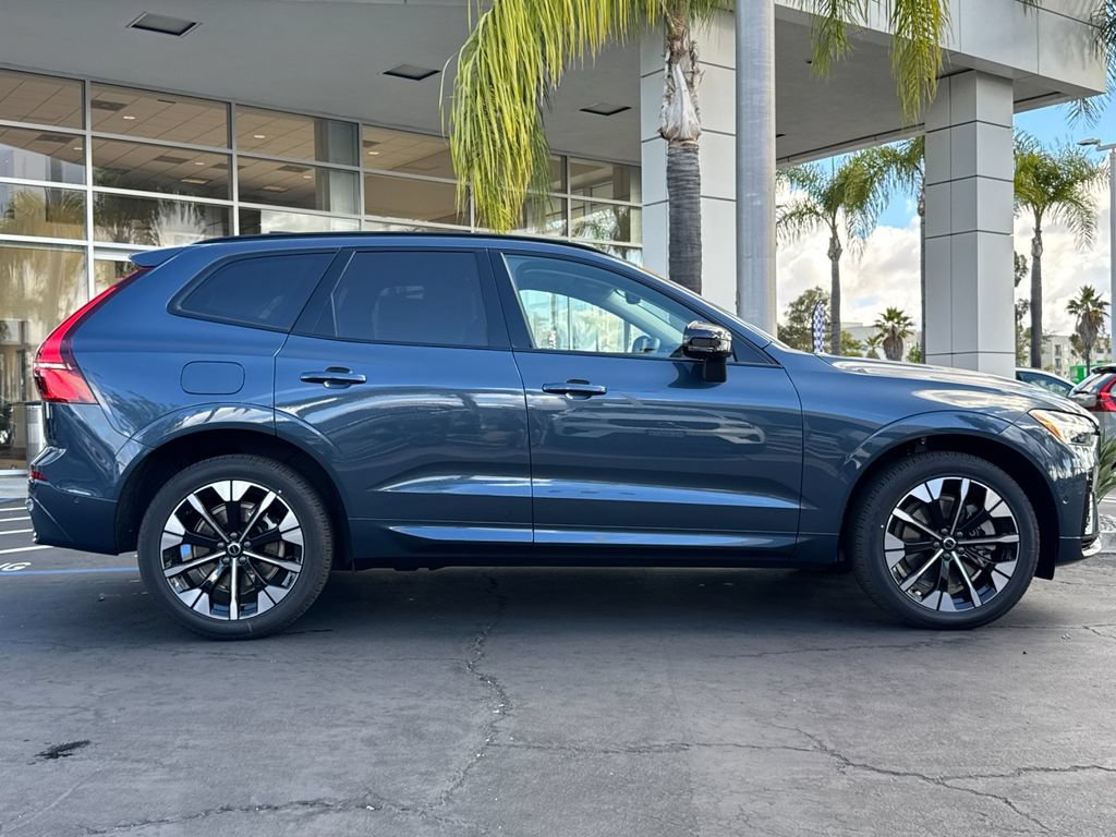 New 2026 Volvo XC60 T8 Plus w/ Climate Package AWD/4WD image 6