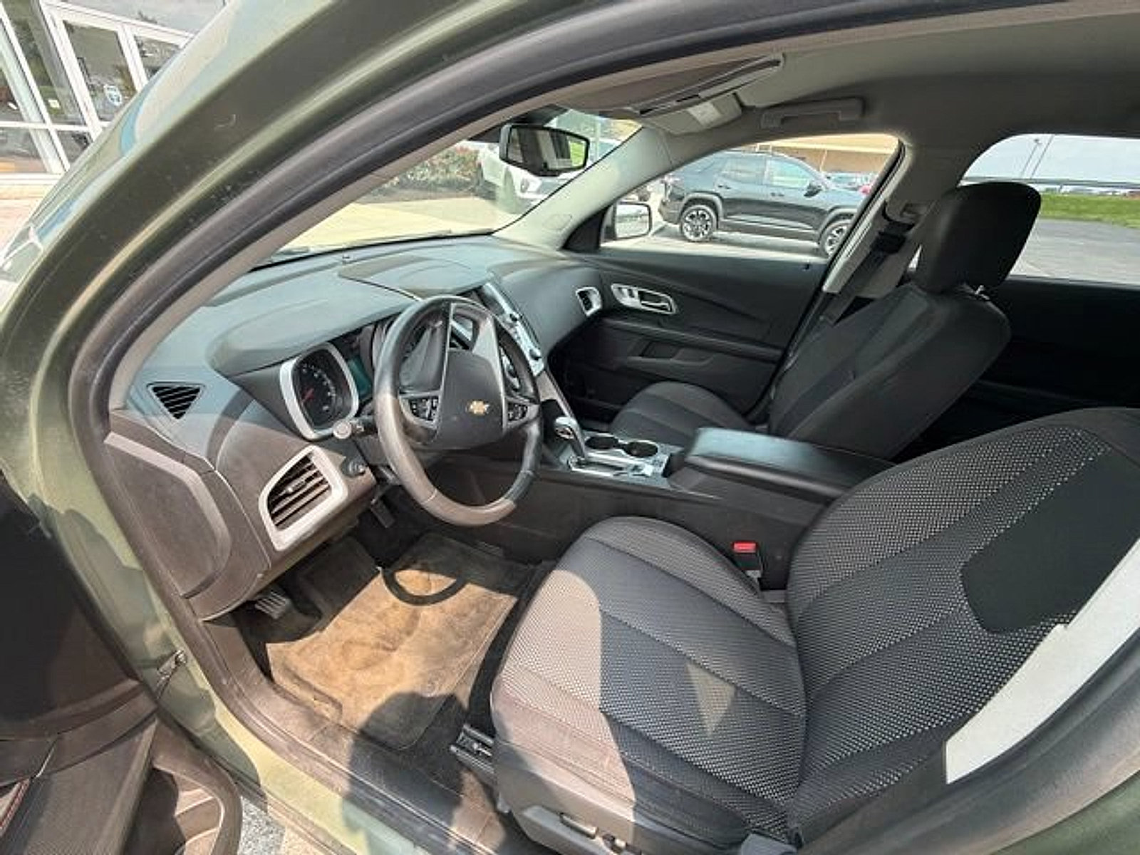 Used 2015 Chevrolet Equinox LT w/ Driver Convenience Package AWD/4WD image 10