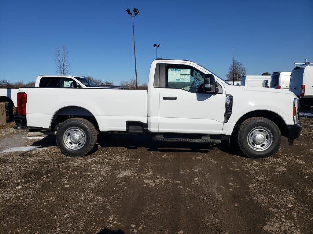 New 2026 Ford F250 XL RWD video 2