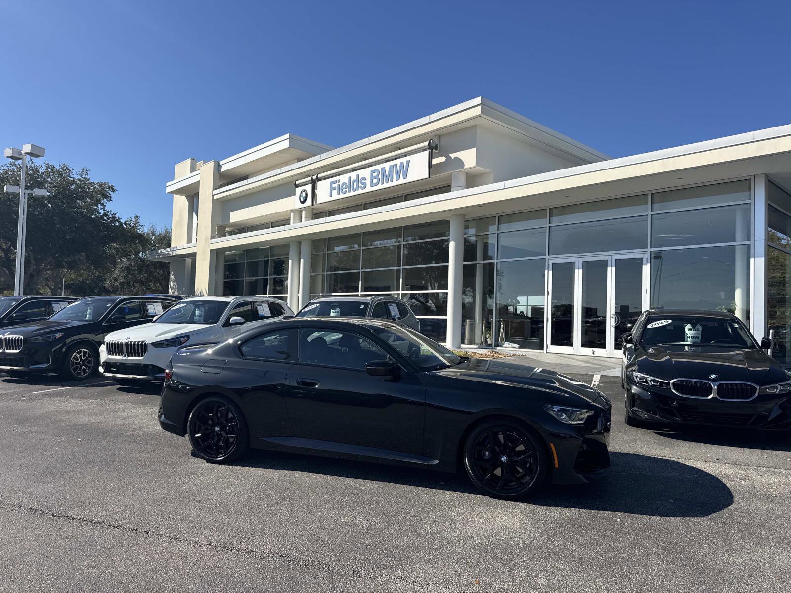 Used 2025 BMW M240i Coupe image 1