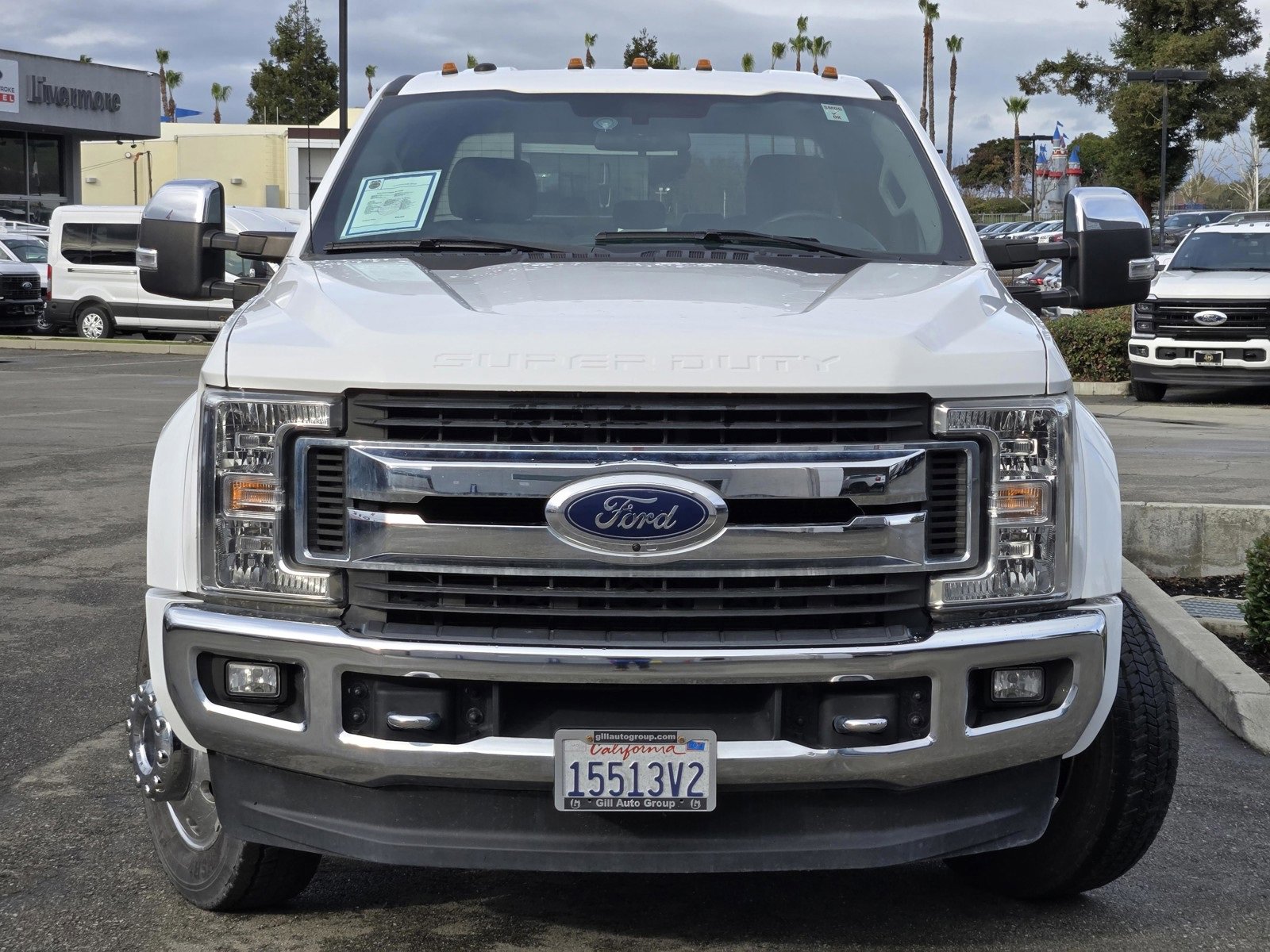 Used 2019 Ford F450 XLT w/ XLT Premium Package image 2