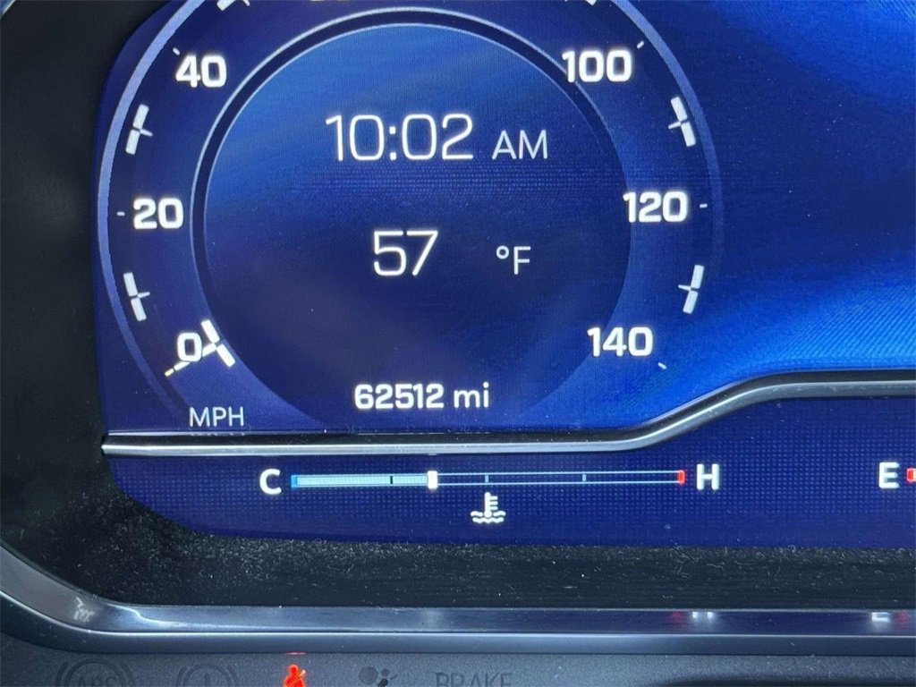 Used 2023 Chevrolet Suburban Z71 w/ Luxury Package image 12